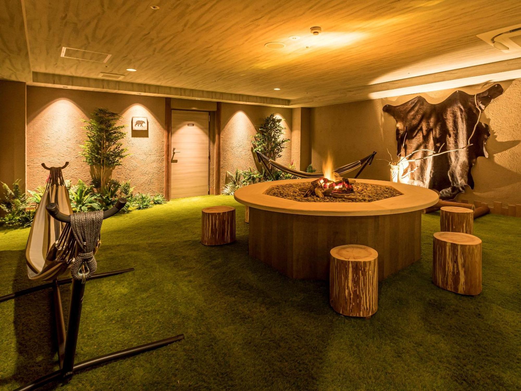 Готель Ooedo Onsen Monogatari Premium Toba Saichoraku Екстер'єр фото